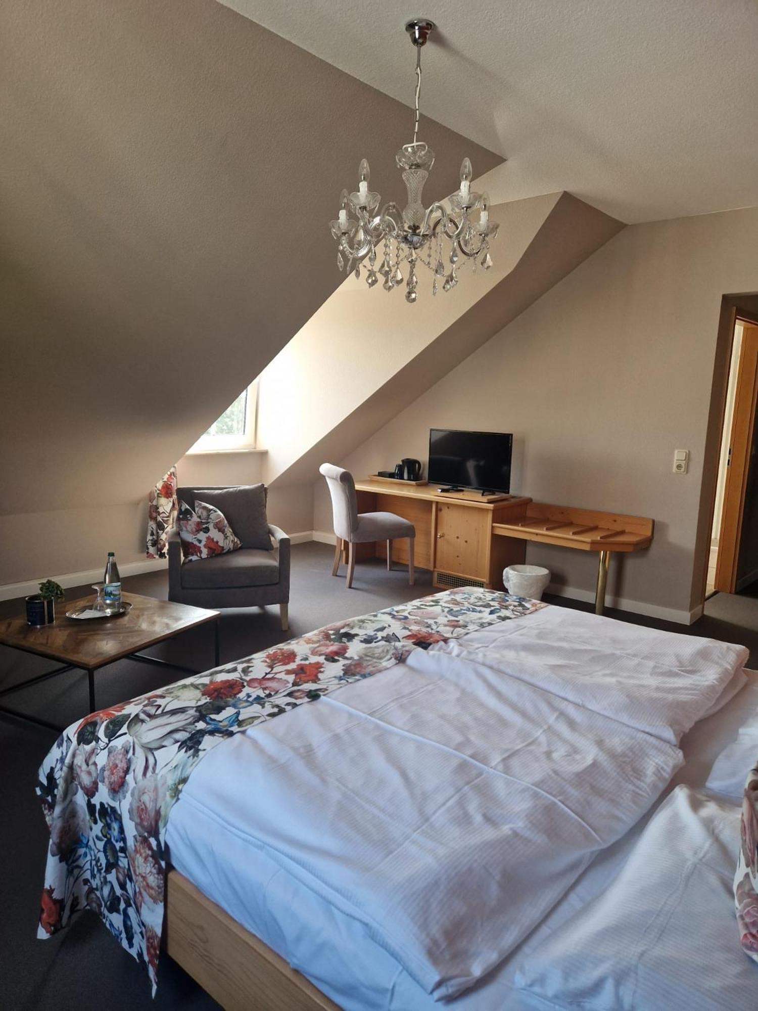 Hildebrandts Landhotel Klettbach Экстерьер фото