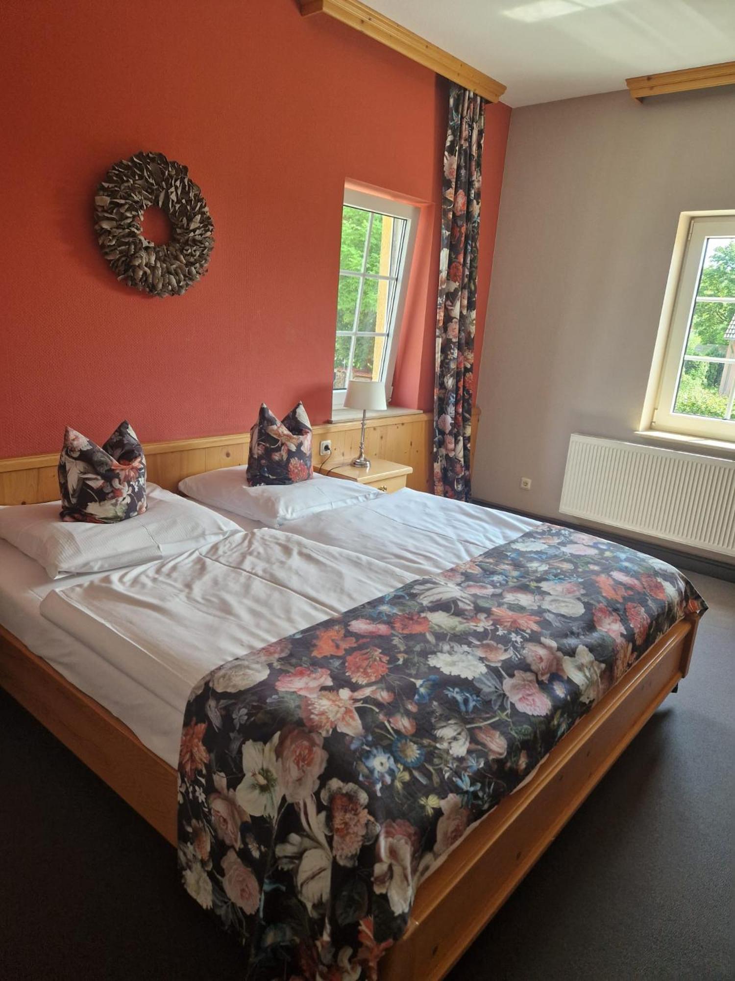 Hildebrandts Landhotel Klettbach Экстерьер фото