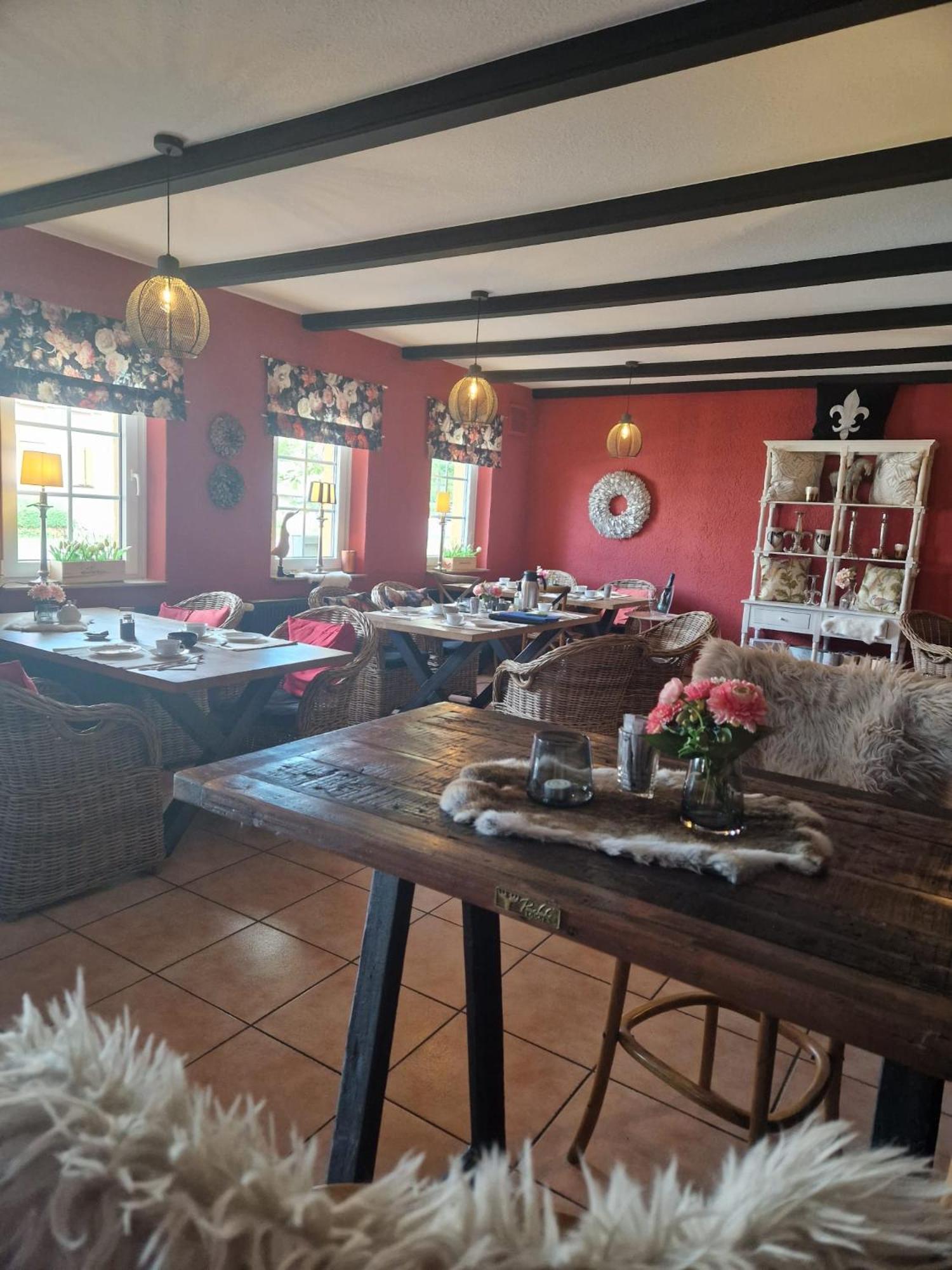 Hildebrandts Landhotel Klettbach Экстерьер фото