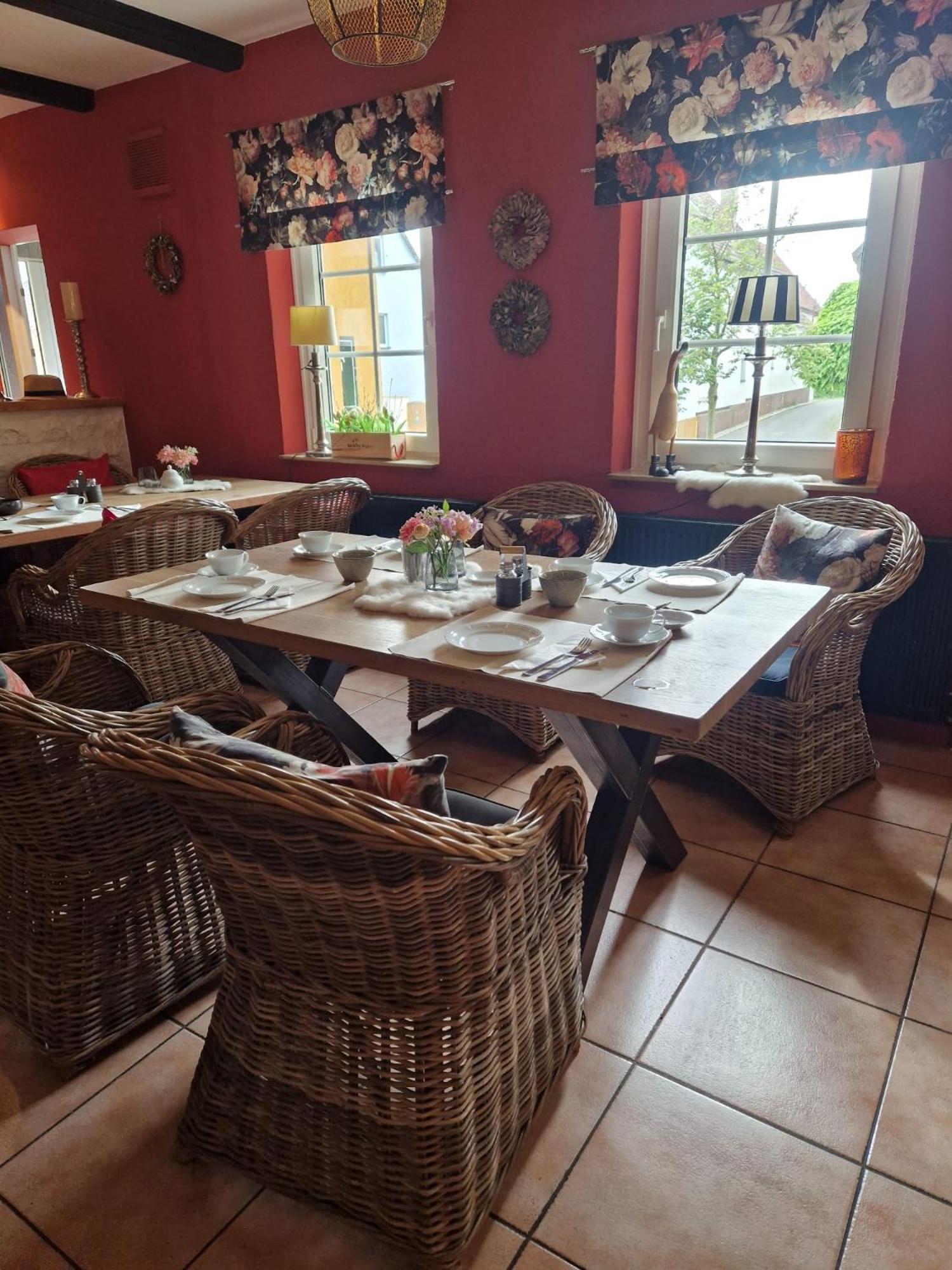 Hildebrandts Landhotel Klettbach Экстерьер фото